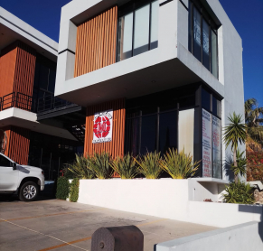 gallery/meza fachada